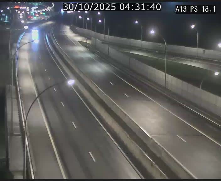 Traffic live webcam Luxembourg Dudelange - A13 direction Croix de Bettembourg - BK 18.1