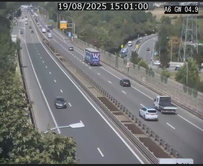 Traffic live webcam Luxembourg Croix de Cessange - A6 - BK 4.9 - direction Belgique