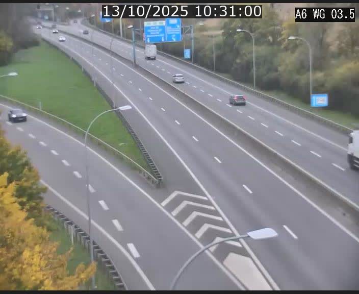 Traffic live webcam Luxembourg - Croix de Cessange - A6 - BK 3.5 - direction France/Allemagne