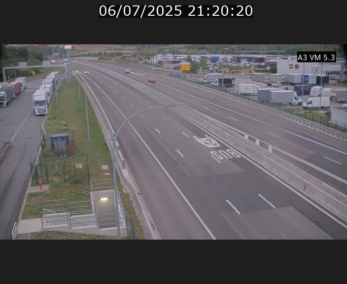 Traffic live webcam Luxembourg Aire de Berchem - A3 - BK 5 - direction France