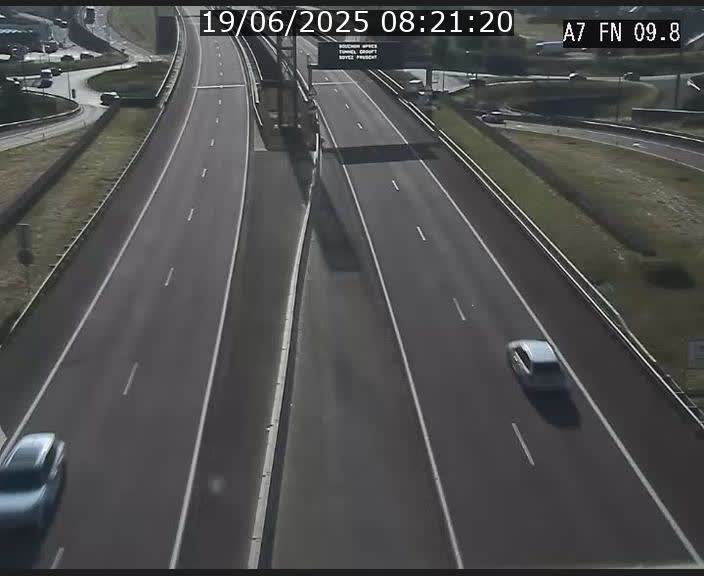 Caméra trafic Luxembourg - A7, Tunnel Gousselerbierg, sortie sud, direction rond-point Lorentzweiler (BK 9.9)