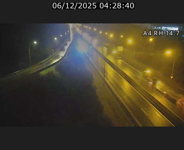 Traffic live webcam Luxembourg Jonction Lankelz - A4 - BK 14.7 - direction Luxembourg
