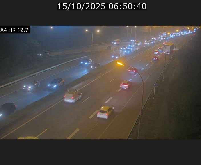 Traffic live webcam Luxembourg Esch sur Alzette - A4 - BK 12.7 - direction Esch-Belval