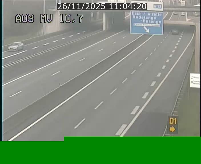 Traffic live webcam Luxembourg Croix de Bettembourg - A3 - BK 10.7 - direction France