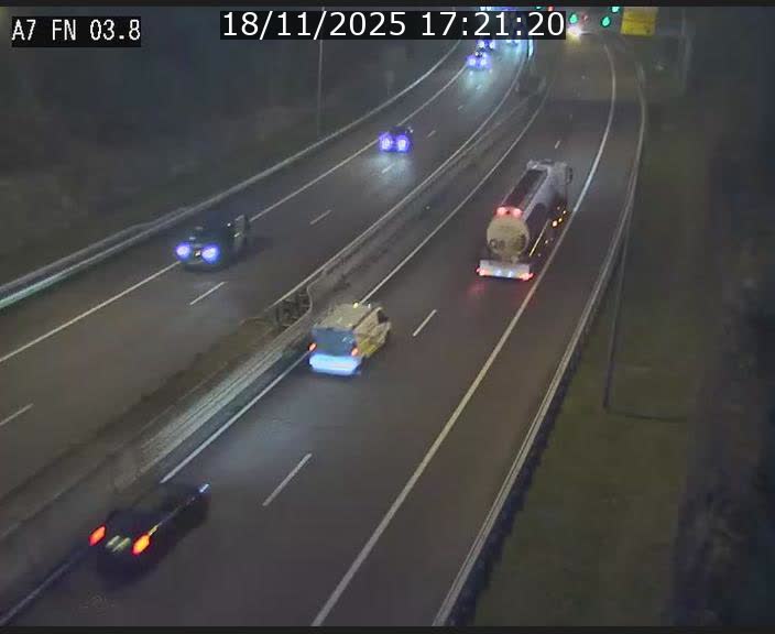 Caméra autoroute Luxembourg A7 - Passage à gibier Rëngelbour - direction Tunnel Stafelter