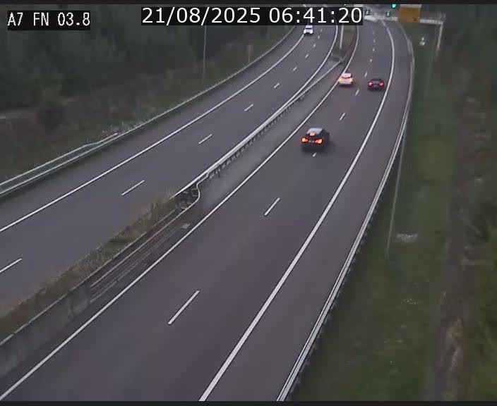 Caméra autoroute Luxembourg A7 - Passage à gibier Rëngelbour - direction Tunnel Stafelter
