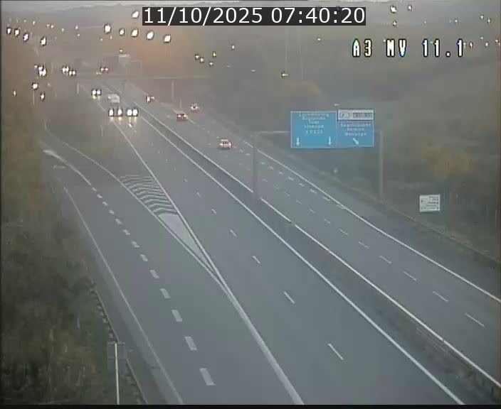 Traffic live webcam Luxembourg Croix de Bettembourg A3 - BK 11.1 - direction Luxembourg-ville