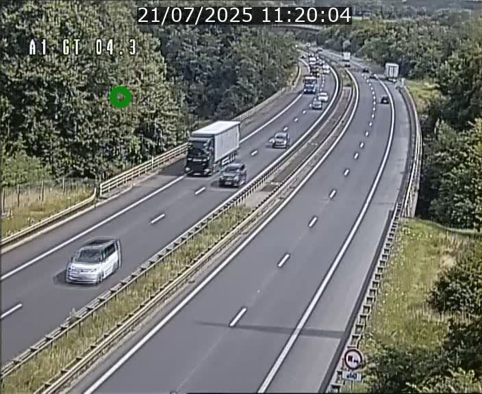 Traffic live webcam Luxembourg Itzig - A1 direction Sandweiler - BK 4.3