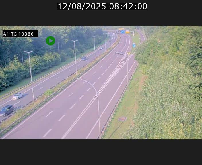 Traffic live webcam Luxembourg Senningerberg - A1 direction Luxembourg Kirchberg - BK 10.3