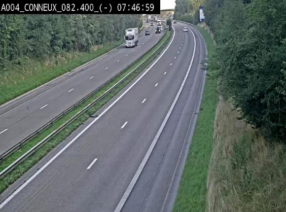 Webcam sur l'E411 avant les sorties 20 menant à Ciney, Dinant et Achêne. Vue orientée vers Namur