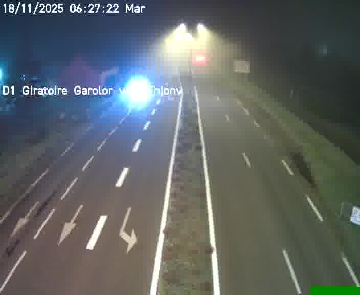 Webcam de surveillance sur D1 (France) à Ennery, cadrée vers Thionville, proposant une information routière utile aux déplacements quotidiens.