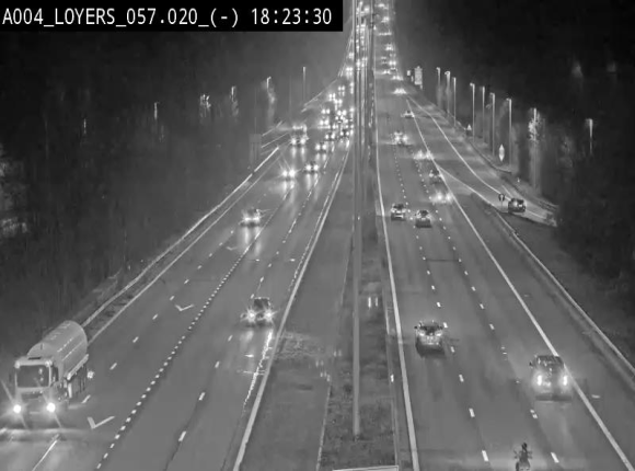 Webcam E411 au niveau du viaduc de Beez à Loyers, entre Champion et Warissoulx. Vue orientée vers Bruxelles