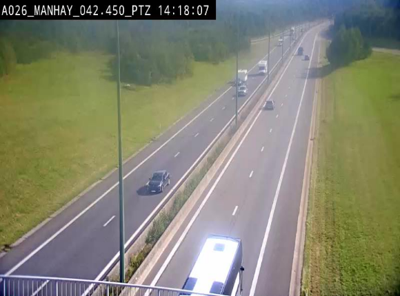 Webcam autoroute A26/E25 à hauteur de Manhay, à la jonction avec la N651 en direction de Liège - BK 42.4