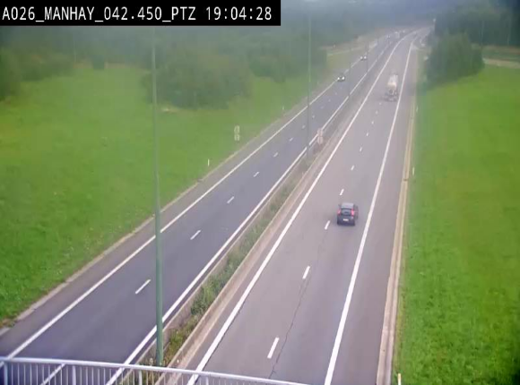 Webcam autoroute A26/E25 à hauteur de Manhay, à la jonction avec la N651 en direction de Liège - BK 42.4