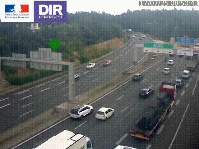 Caméra de circulation routière sur le boulevard périphérique Laurent Bonnevay de Lyon (D383) à hauteur de Bron, avant la jonction avec l'A43. Vue orientée vers l'échangeur