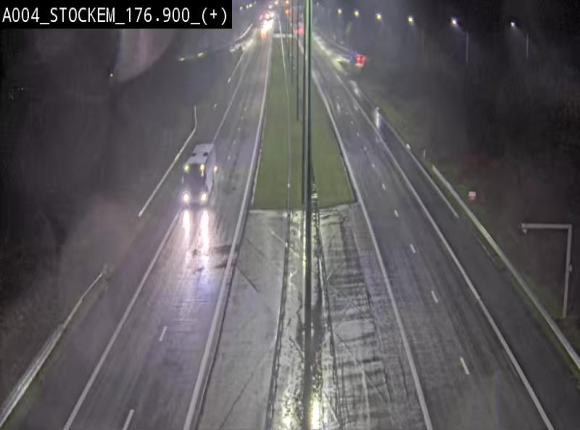 Webcam au-dessus de l'E411 sur la N83 à hauteur de la sortie Stockem. Vue orientée vers Arlon