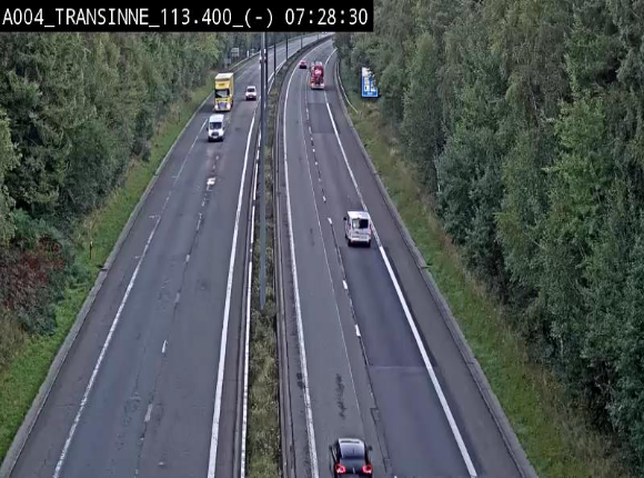 Caméra trafic E411 (A4) - Transinne direction Namur - BK 113.425