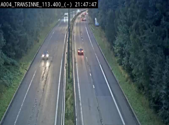 Caméra trafic E411 (A4) - Transinne direction Namur - BK 113.425