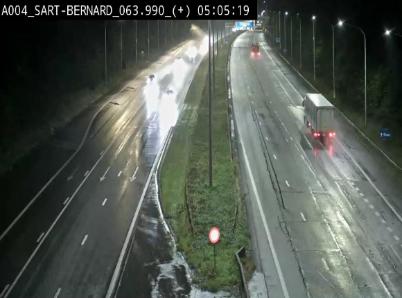 Webcam sur l'E411 à hauteur de la jonction avec la N4 à la sortie de Namur. Vue orientée vers Luxembourg