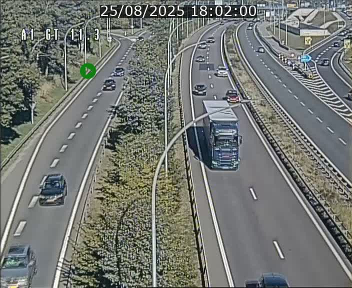 Traffic live webcam Luxembourg Senningerberg - A1 direction Allemagne - BK 11.3