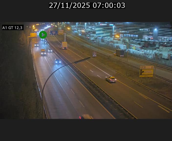 Traffic live webcam Luxembourg Senningerberg - A1 direction Allemagne - BK 12.3