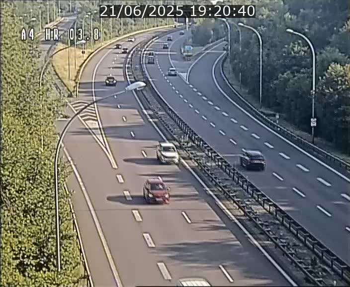 Webcam traffic A4 Luxembourg - BK 3.8 - Leudelange (direction Esch sur Alzette)