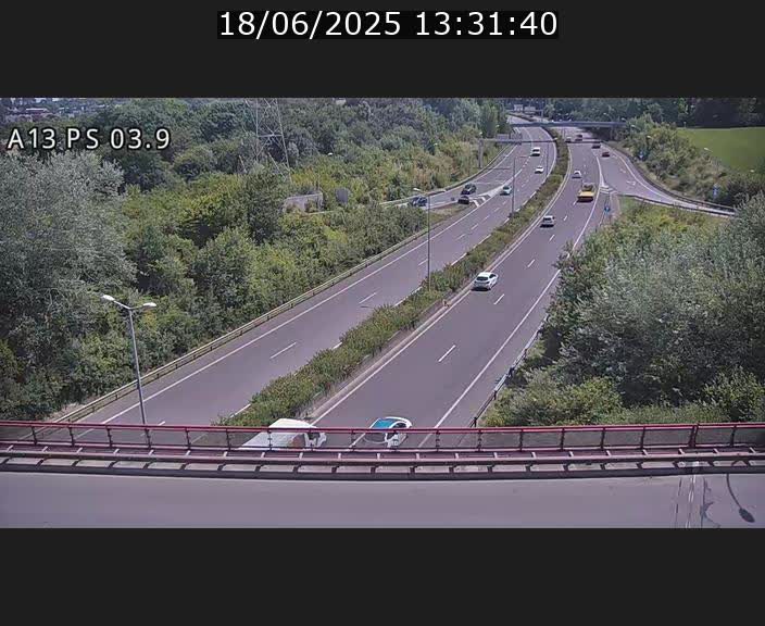 Traffic live webcam Luxembourg Differdange - A13 direction Esch-sur-Alzette - BK 3.9