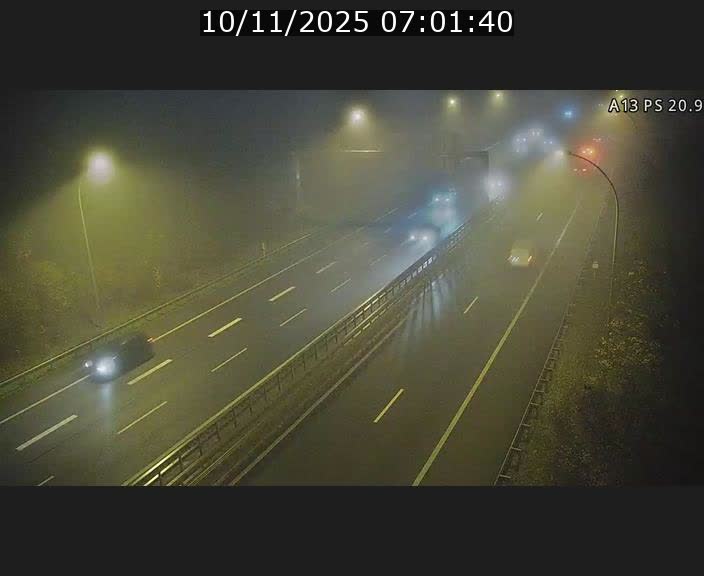Traffic live webcam Luxembourg Croix de Bettembourg, rond-point d'Hellange - A13 direction Allemagne - BK 20.9