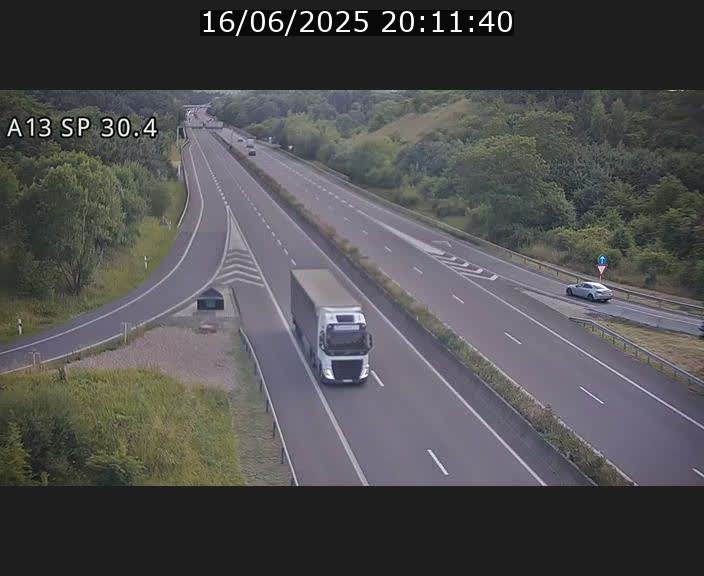 Traffic live webcam Luxembourg Altwies - A13 direction Luxembourg-ville - BK 30.4