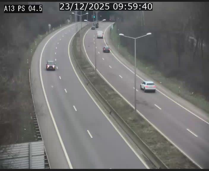 Traffic live webcam Luxembourg Differdange - A13 direction Esch-sur-Alzette - BK 4.5