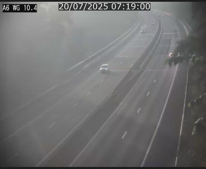 Traffic live webcam Luxembourg Mamer - A6 - BK 10.4 - direction Luxembourg/France/Allemagne