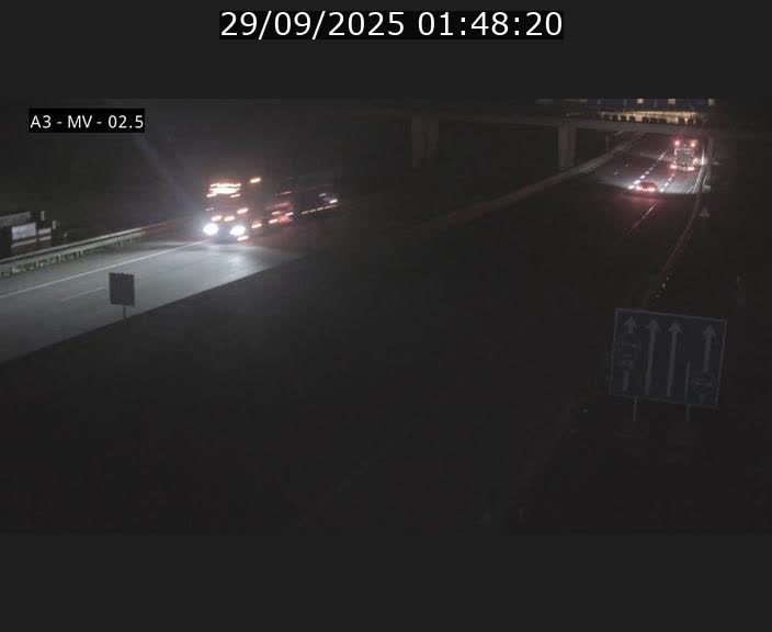 Webcam autoroute A3 au Luxembourg à proximité de la Croix de Gasperich. Vue orientée vers Luxembourg