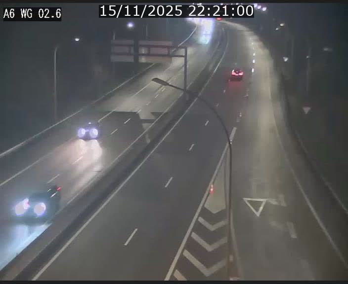 Traffic live webcam Luxembourg Croix de Cessange - A6 - BK 2.6 - direction France/Allemagne