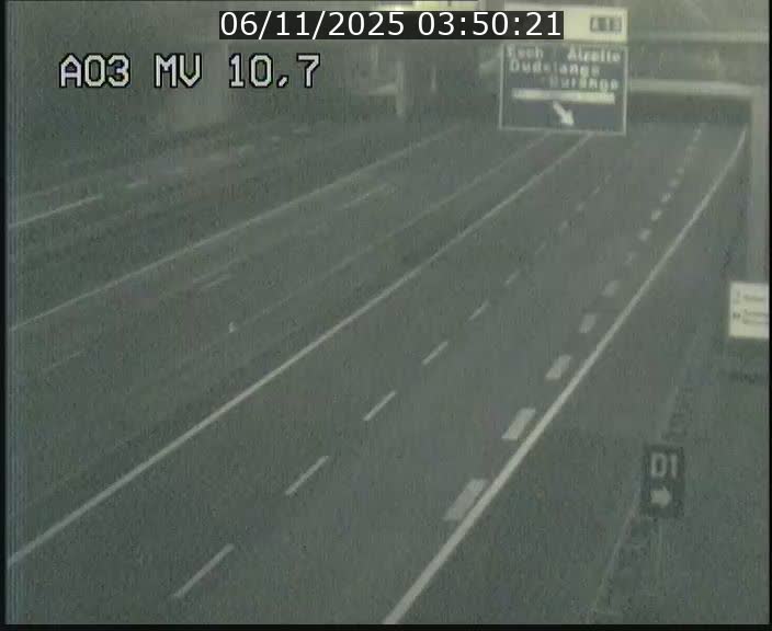 Traffic live webcam Luxembourg Croix de Bettembourg - A3 - BK 10.7 - direction France