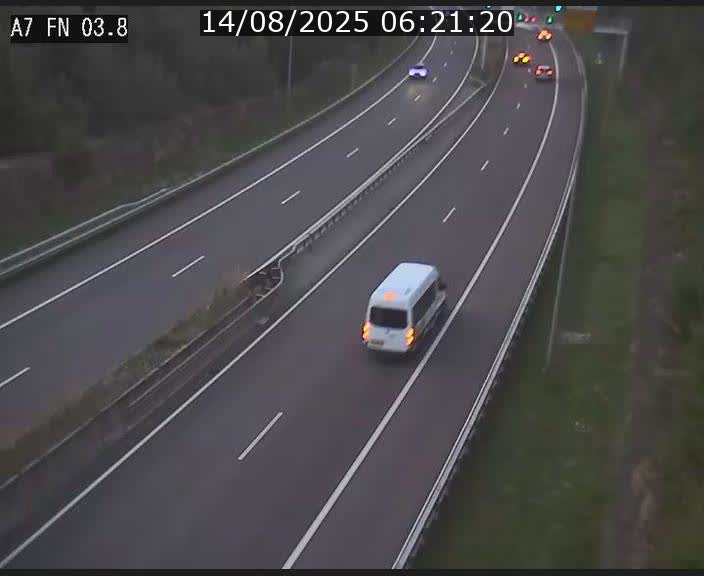 Caméra autoroute Luxembourg A7 - Passage à gibier Rëngelbour - direction Tunnel Stafelter