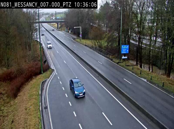 Webcam sur la N81 (E411) à hauteur du Cora Messancy. Vue orientée vers Arlon