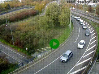 Caméra autoroute à la jonction entre l'A7 et la D301 (Boulevard urbain Sud de Lyon) à Feyzin, au sud de Lyon. Vue orientée vers Mions