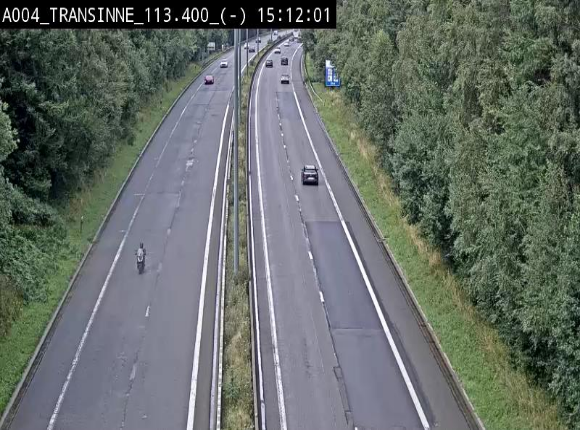 Caméra trafic E411 (A4) - Transinne direction Namur - BK 113.425