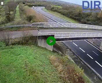 Webcam sur A84 à hauteur de Pont-Farcy, au niveau du pont autoroutier sur la Vire, au sud de Saint-Lô