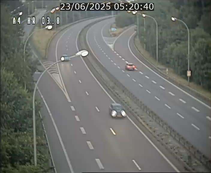 Webcam traffic A4 Luxembourg - BK 3.8 - Leudelange (direction Esch sur Alzette)