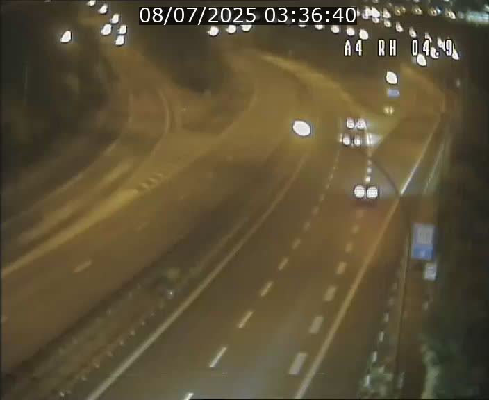 Traffic live webcam Luxembourg Leudelange - A4 - BK 4.9 - direction Luxembourg