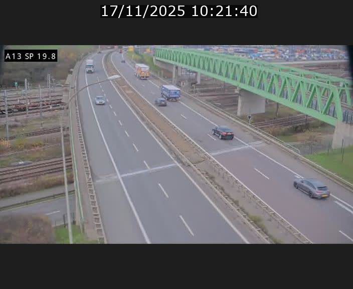 Traffic live webcam Luxembourg Croix de Bettembourg - A13 direction Esch-sur-Alzette - BK 19.8
