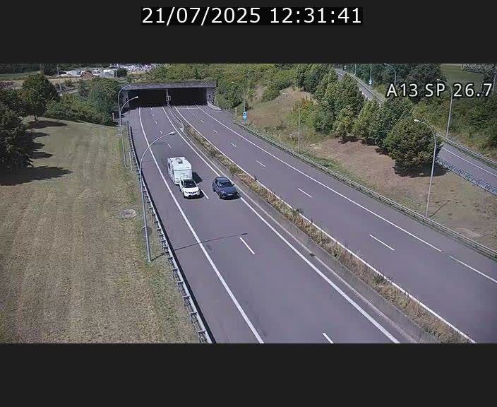 Traffic live webcam Luxembourg Frisange - A13 direction Luxembourg-ville - BK 26.7