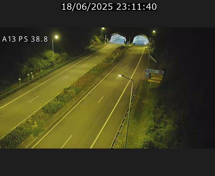 Webcam autoroute A13 à l'entrée ouest du tunnel Markusbierg à Schengen. Vue orientée vers Mondorf-les-Bains