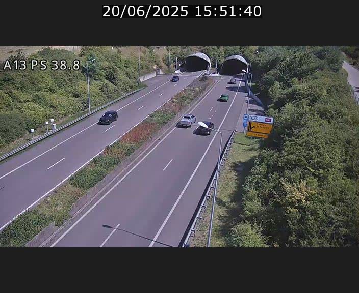 Webcam autoroute A13 à l'entrée ouest du tunnel Markusbierg à Schengen. Vue orientée vers Mondorf-les-Bains