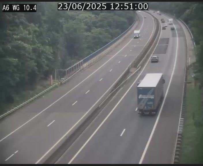 Traffic live webcam Luxembourg Mamer - A6 - BK 10.4 - direction Luxembourg/France/Allemagne