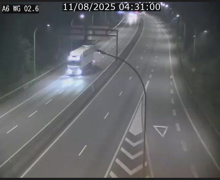 Traffic live webcam Luxembourg Croix de Cessange - A6 - BK 2.6 - direction France/Allemagne