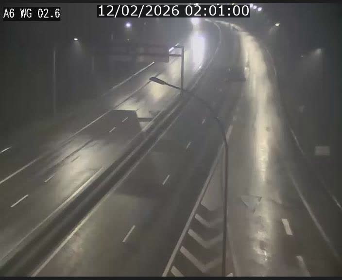 Traffic live webcam Luxembourg Croix de Cessange - A6 - BK 2.6 - direction France/Allemagne
