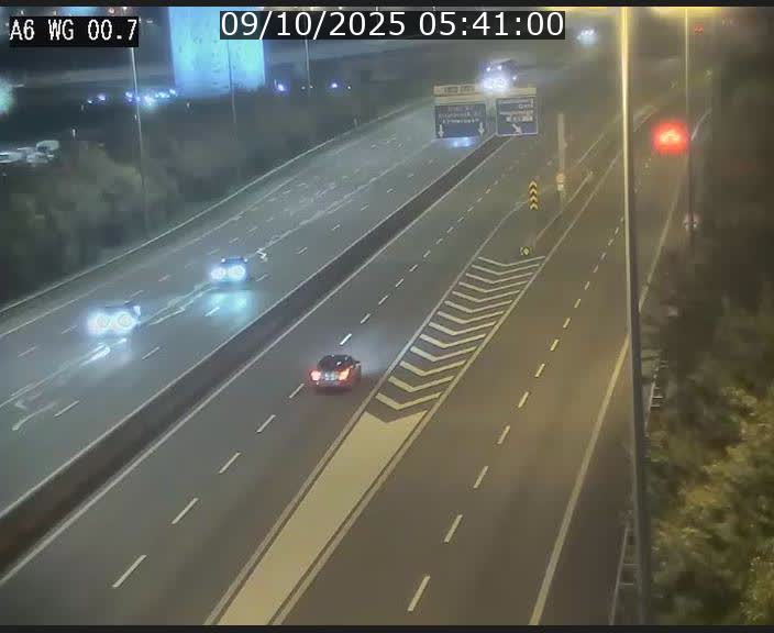 Traffic live webcam Luxembourg Croix de Cessange - A6 - BK 0.7 - direction A3 France
