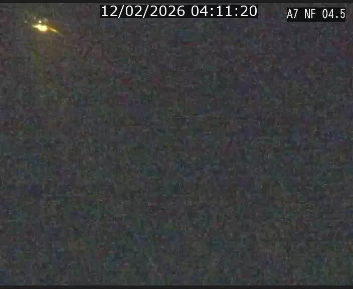 Caméra autoroute Luxembourg A7 - Passage à gibier Rëngelbour - direction Tunnel Grouft